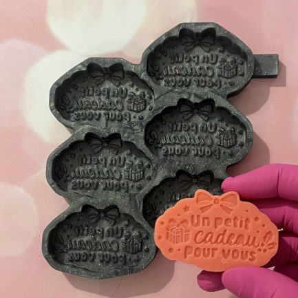 Moule 6 cavités Un petit cadeau pour vous